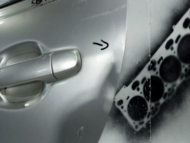 bontott TOYOTA AVENSIS T25 Bal hátsó Ajtó (Üres lemez)