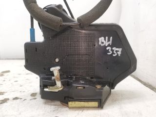 bontott TOYOTA AVENSIS T25 Bal hátsó Ajtózár