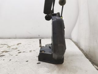 bontott TOYOTA AVENSIS T25 Bal hátsó Ajtózár