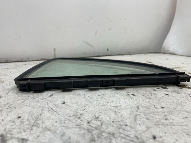 bontott TOYOTA AVENSIS T25 Bal hátsó Fixüveg (Ajtóban)