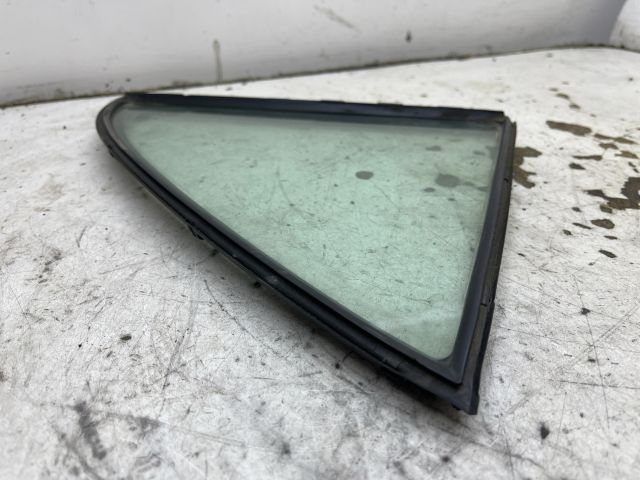 bontott TOYOTA AVENSIS T25 Bal hátsó Fixüveg (Ajtóban)