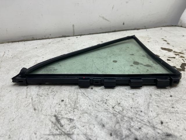 bontott TOYOTA AVENSIS T25 Bal hátsó Fixüveg (Ajtóban)