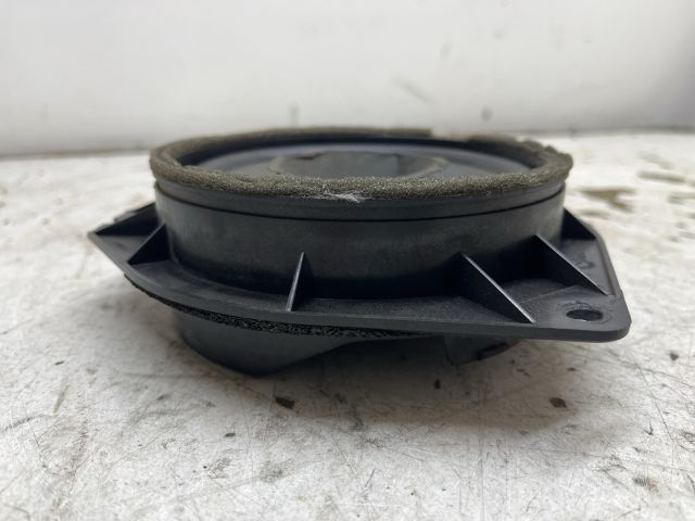 bontott TOYOTA AVENSIS T25 Bal hátsó Hangszóró