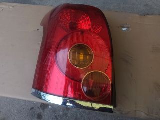 bontott TOYOTA AVENSIS T25 Bal Hátsó Lámpa