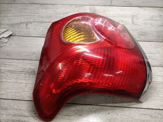 bontott TOYOTA AVENSIS T25 Bal Hátsó Lámpa