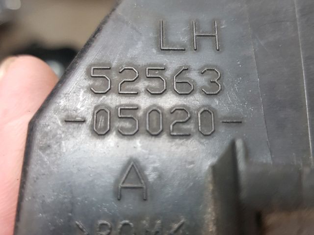 bontott TOYOTA AVENSIS T25 Bal hátsó Lökhárító Tartó (Műanyag)