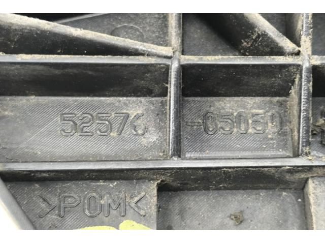 bontott TOYOTA AVENSIS T25 Bal hátsó Lökhárító Tartó (Műanyag)