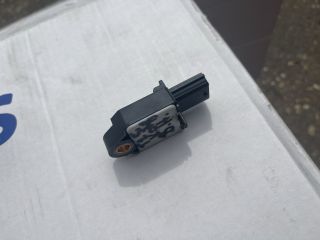 bontott TOYOTA AVENSIS T25 Bal hátsó Oldal Ütközés Érzékelő