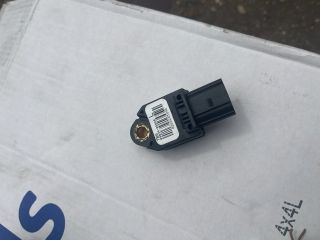 bontott TOYOTA AVENSIS T25 Bal hátsó Oldal Ütközés Érzékelő