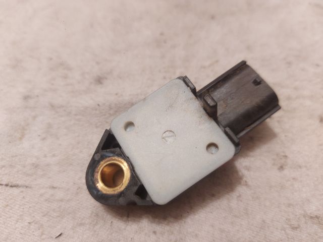 bontott TOYOTA AVENSIS T25 Bal hátsó Oldal Ütközés Érzékelő