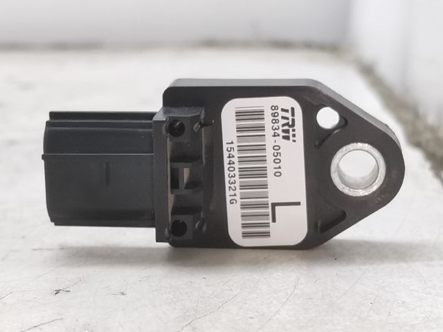 bontott TOYOTA AVENSIS T25 Bal hátsó Oldal Ütközés Érzékelő