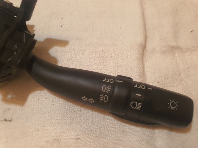 bontott TOYOTA AVENSIS T25 Bal Kormánykapcsoló Irányjelző