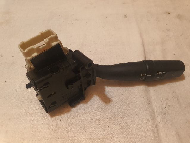 bontott TOYOTA AVENSIS T25 Bal Kormánykapcsoló Irányjelző