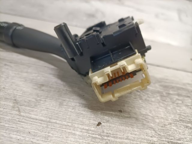 bontott TOYOTA AVENSIS T25 Bal Kormánykapcsoló Irányjelző