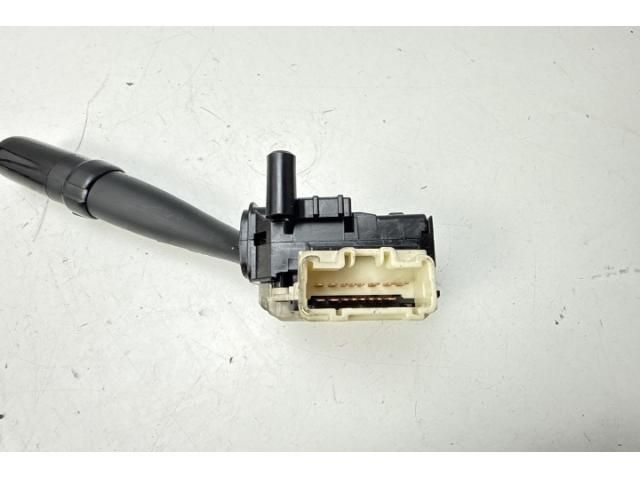 bontott TOYOTA AVENSIS T25 Bal Kormánykapcsoló Irányjelző