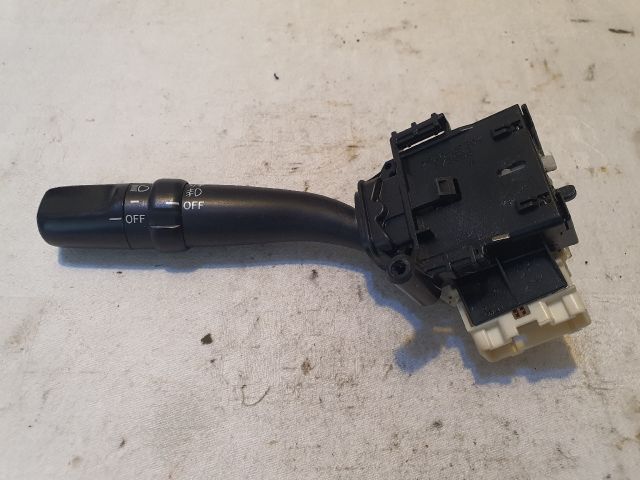 bontott TOYOTA AVENSIS T25 Bal Kormánykapcsoló Irányjelző