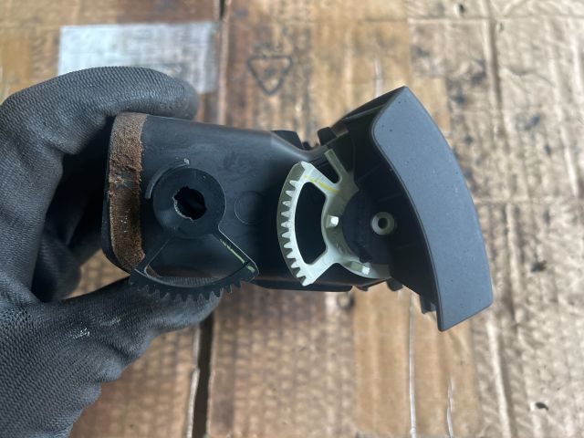 bontott TOYOTA AVENSIS T25 Bal Szellőző