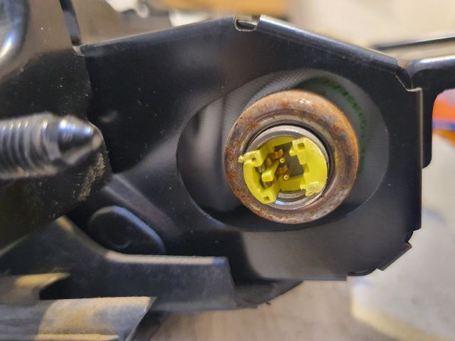 bontott TOYOTA AVENSIS T25 Bal Térdlégzsák