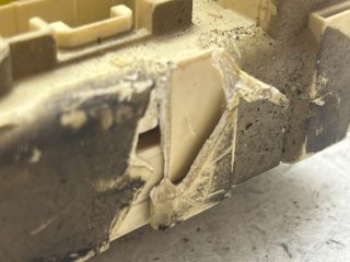 bontott TOYOTA AVENSIS T25 Biztosítéktábla Utastér