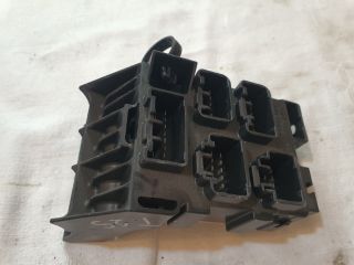 bontott TOYOTA AVENSIS T25 Biztosítéktábla Utastér