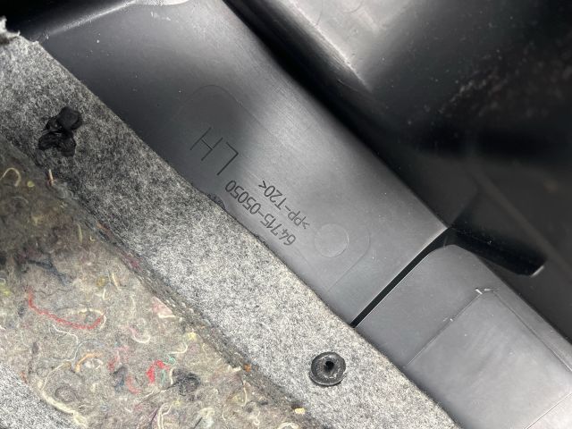 bontott TOYOTA AVENSIS T25 Csomagtér Kárpit