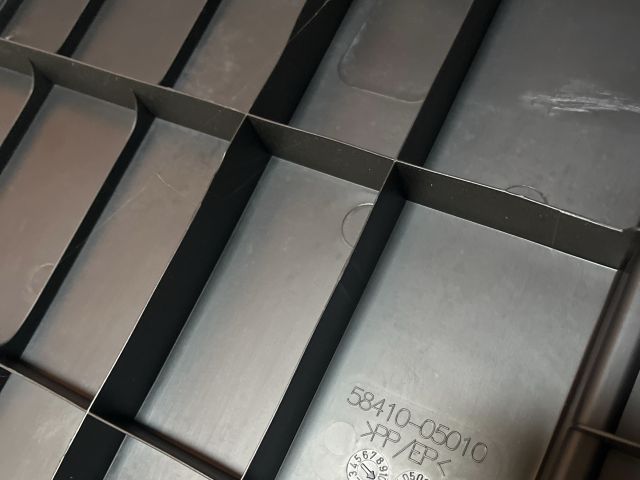 bontott TOYOTA AVENSIS T25 Csomagtér Kárpit