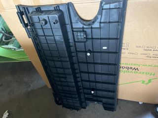 bontott TOYOTA AVENSIS T25 Csomagtér Kárpit