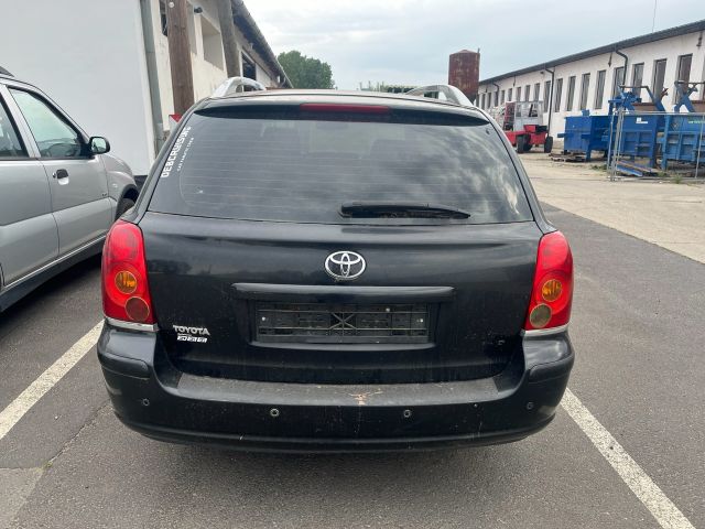 bontott TOYOTA AVENSIS T25 Csomagtér Tálca