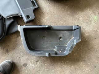 bontott TOYOTA AVENSIS T25 Csomagtér Tálca