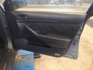 bontott TOYOTA AVENSIS T25 Csomagtérajtó Burkolat Felső