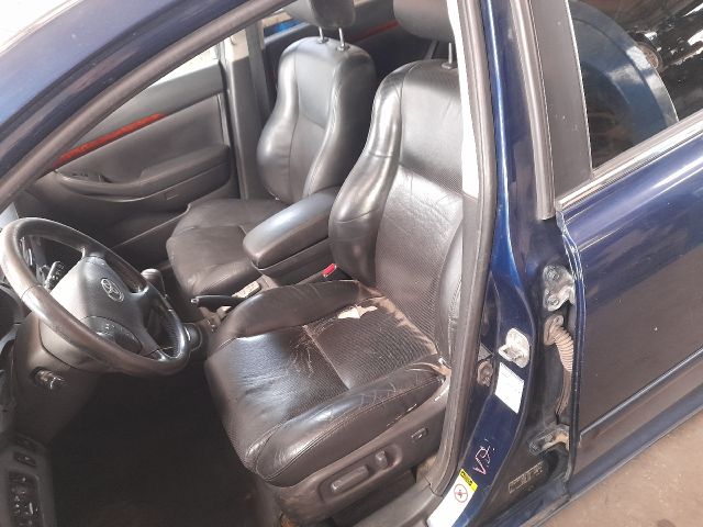 bontott TOYOTA AVENSIS T25 Csomagtérajtó Gumikéder