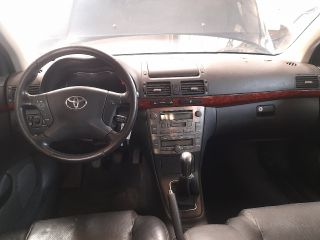 bontott TOYOTA AVENSIS T25 Csomagtérajtó Gumikéder