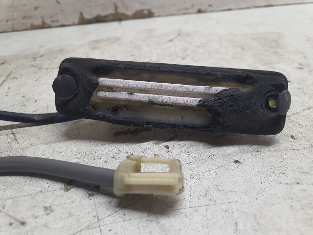 bontott TOYOTA AVENSIS T25 Csomagtérajtó Kilincs