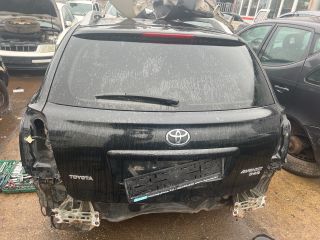 bontott TOYOTA AVENSIS T25 Csomagtérajtó (Üres lemez)