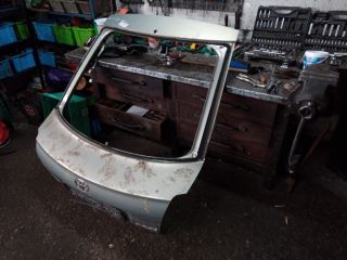 bontott TOYOTA AVENSIS T25 Csomagtérajtó (Üres lemez)