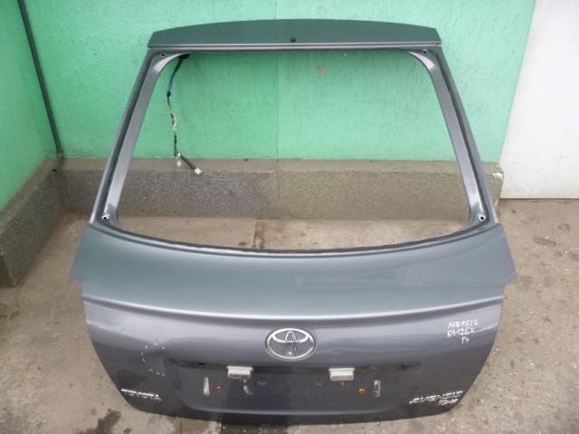 bontott TOYOTA AVENSIS T25 Csomagtérajtó (Üres lemez)