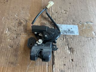 bontott TOYOTA AVENSIS T25 Csomagtérajtó Zárszerkezet