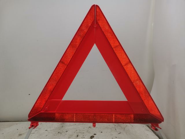 bontott TOYOTA AVENSIS T25 Elakadásjelző Háromszög