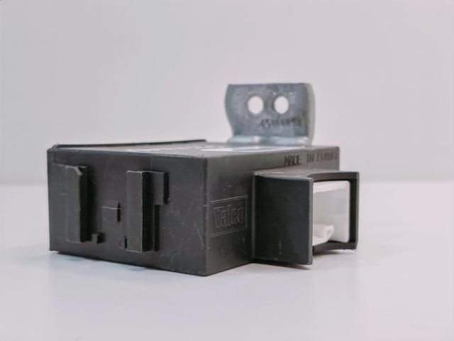 bontott TOYOTA AVENSIS T25 Elektronika (Magában)