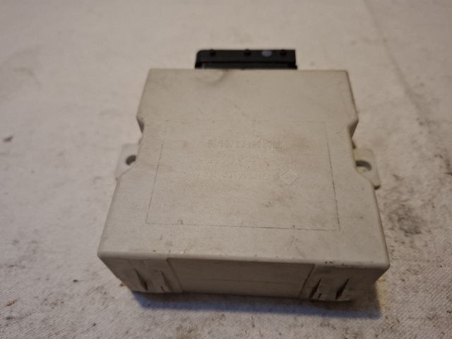 bontott TOYOTA AVENSIS T25 Elektronika (Magában)