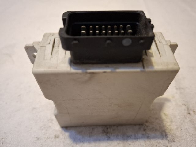 bontott TOYOTA AVENSIS T25 Elektronika (Magában)