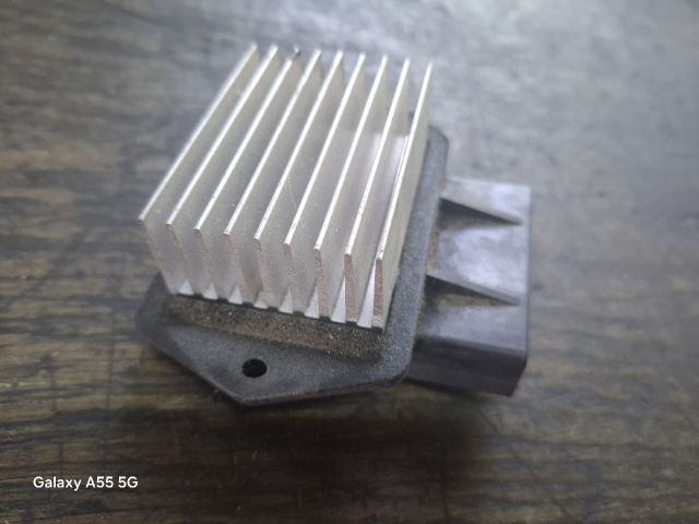 bontott TOYOTA AVENSIS T25 Előtét Ellenállás Fűtőmotor