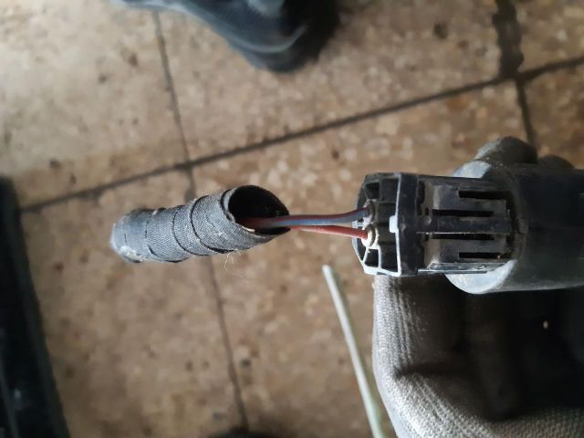 bontott TOYOTA AVENSIS T25 Első Ablakmosó Szivattyú