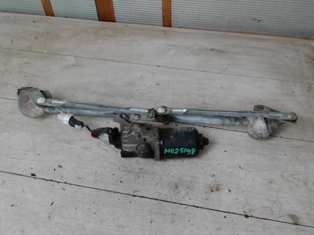 bontott TOYOTA AVENSIS T25 Első Ablaktörlő Szerkezet Motorral