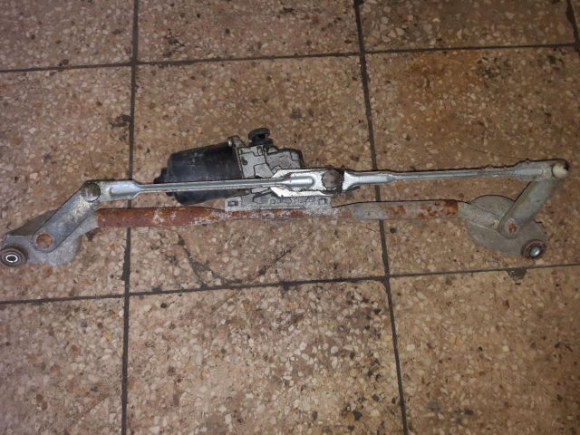 bontott TOYOTA AVENSIS T25 Első Ablaktörlő Szerkezet Motorral