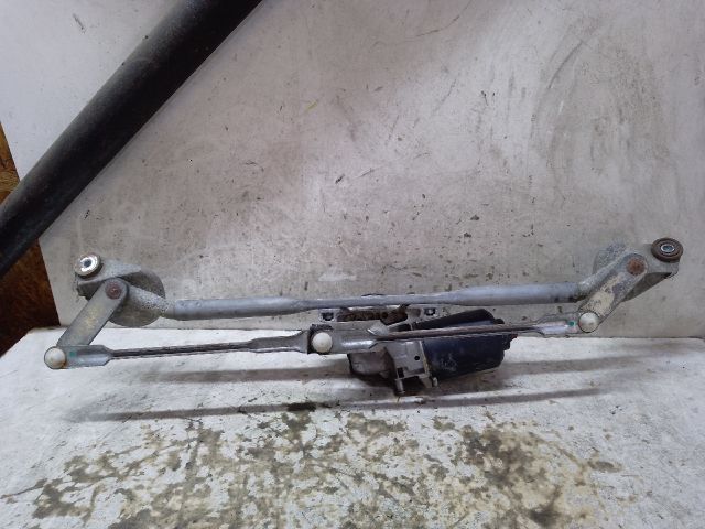 bontott TOYOTA AVENSIS T25 Első Ablaktörlő Szerkezet Motorral