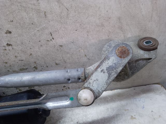 bontott TOYOTA AVENSIS T25 Első Ablaktörlő Szerkezet Motorral