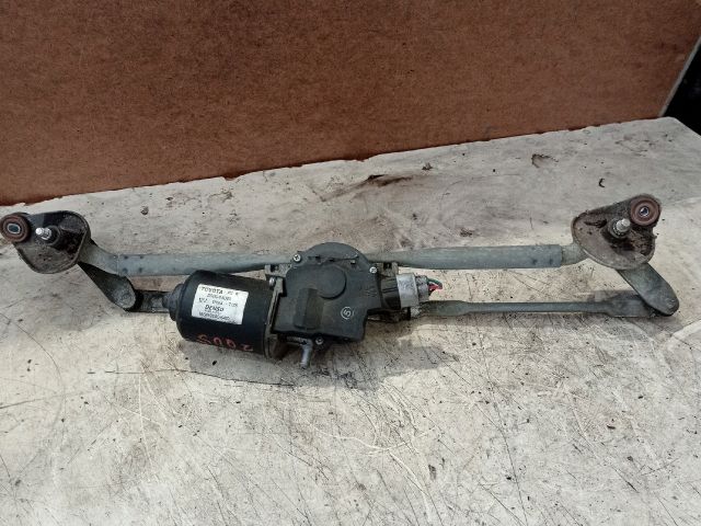 bontott TOYOTA AVENSIS T25 Első Ablaktörlő Szerkezet Motorral