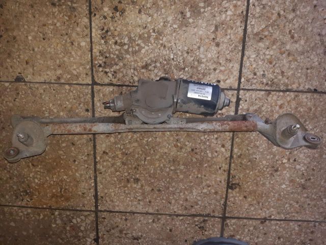 bontott TOYOTA AVENSIS T25 Első Ablaktörlő Szerkezet Motorral