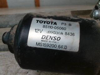 bontott TOYOTA AVENSIS T25 Első Ablaktörlő Szerkezet Motorral